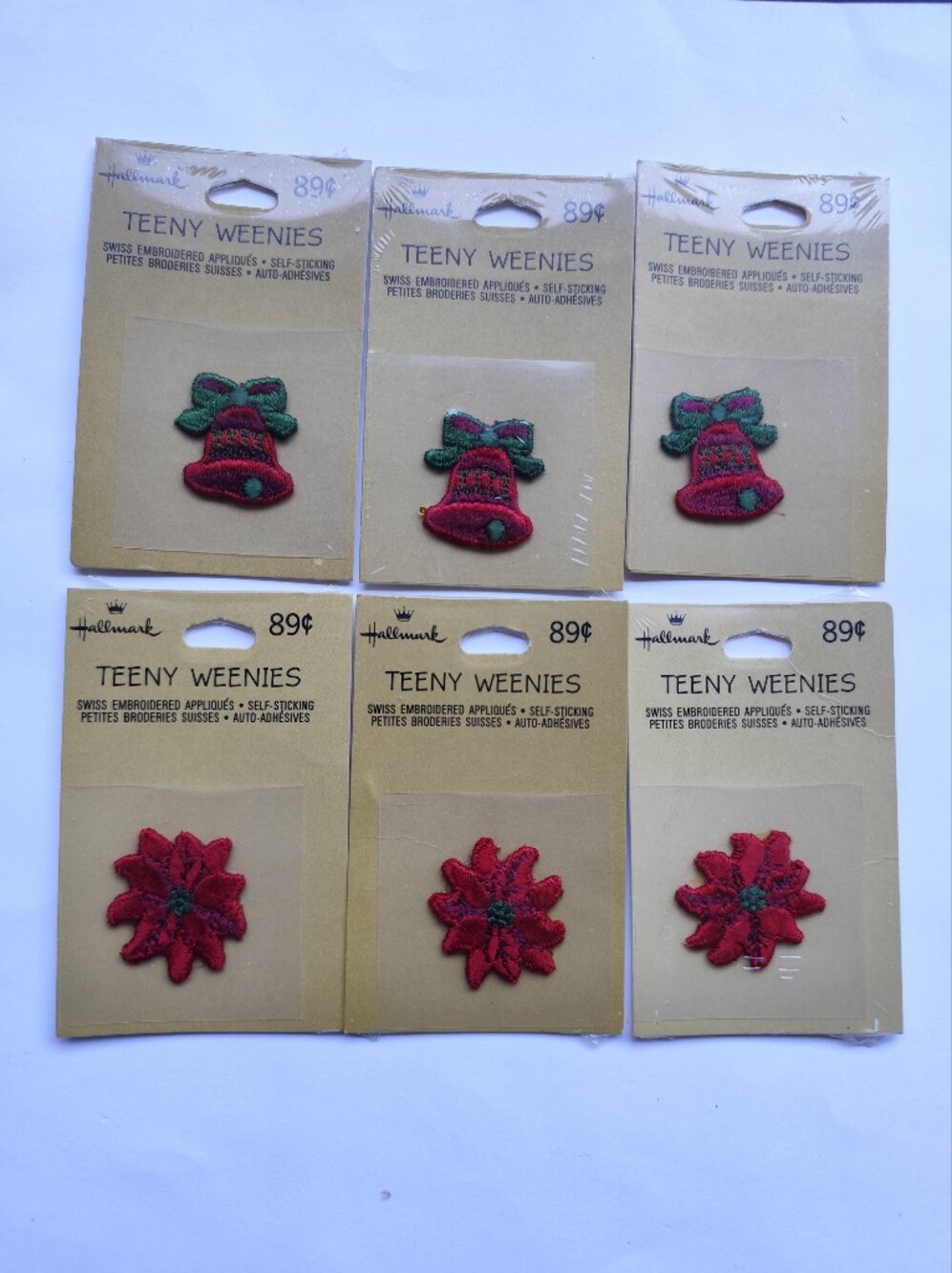3/$25💙Hallmark Teeny Weenies Red & Green Holiday Iron-On Appliqué Patches (Set)